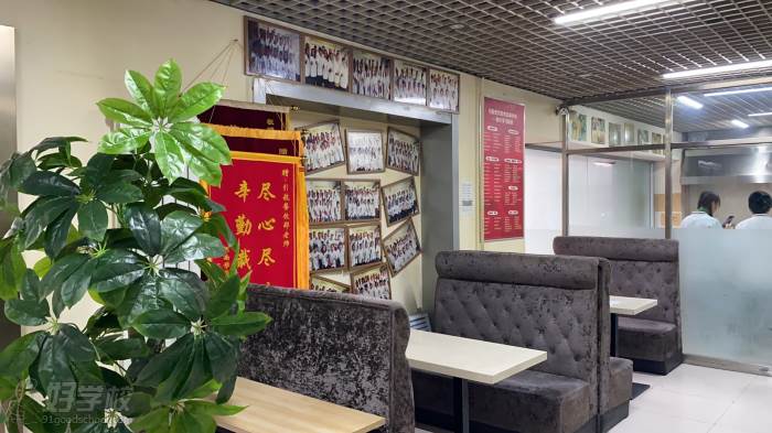 哈尔滨早餐培训学校_哈尔滨早餐面点培训_哈尔滨早餐技术培训